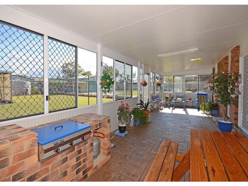 36 Aimee Drive, Urangan QLD 4655