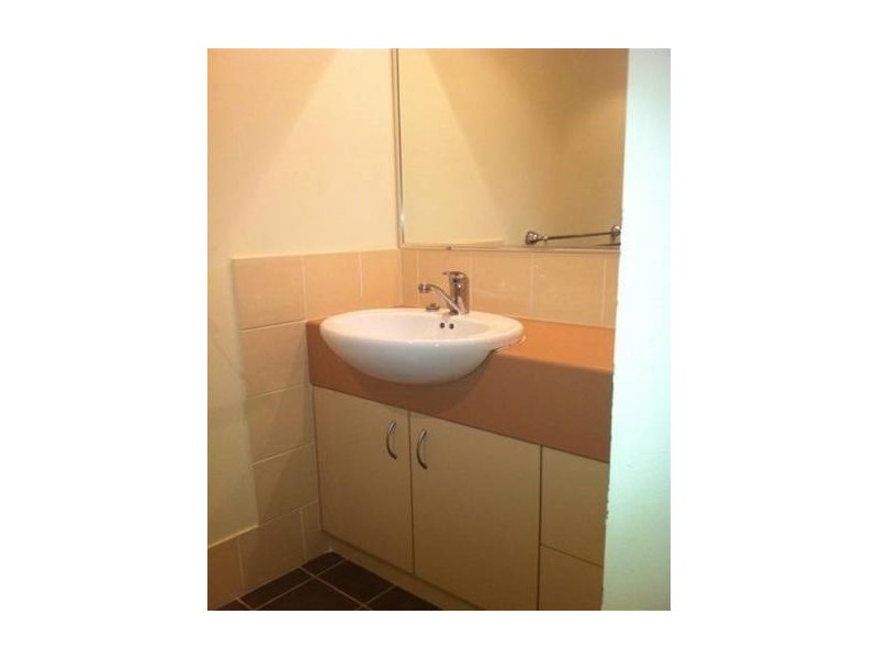 2/70 Main St., Pialba QLD 4655