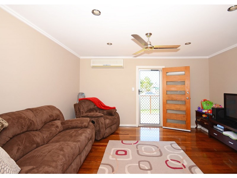 21 Urangan Street, Hervey Bay QLD 4655