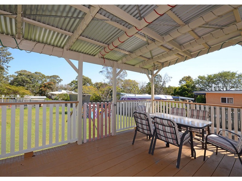 21 Urangan Street, Hervey Bay QLD 4655