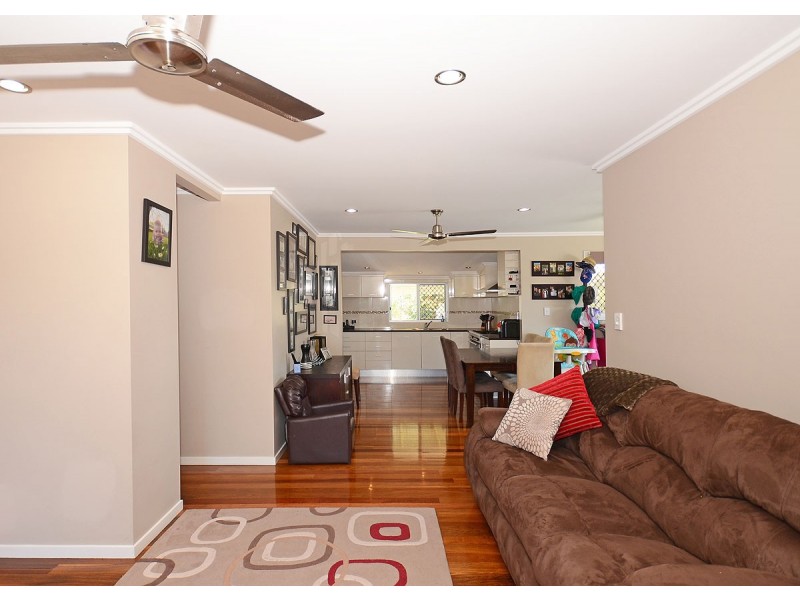 21 Urangan Street, Hervey Bay QLD 4655