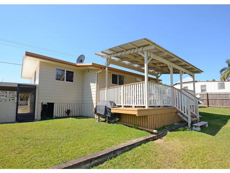21 Urangan Street, Hervey Bay QLD 4655