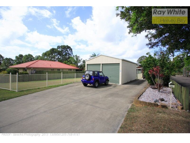 38 Ian Avenue, Kawungan QLD 4655