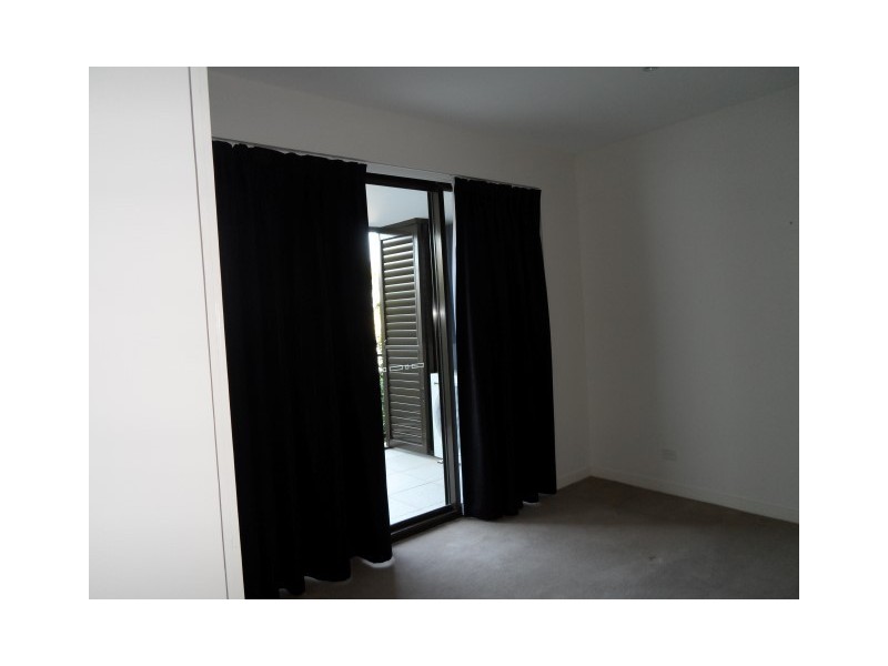 210/468 Esplanade, Torquay QLD 4655