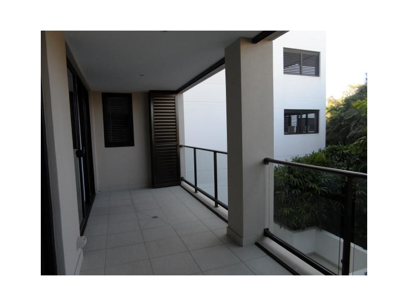 210/468 Esplanade, Torquay QLD 4655