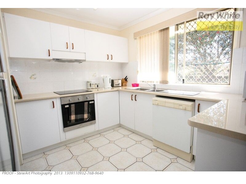33 Aimee Drive, Urangan QLD 4655