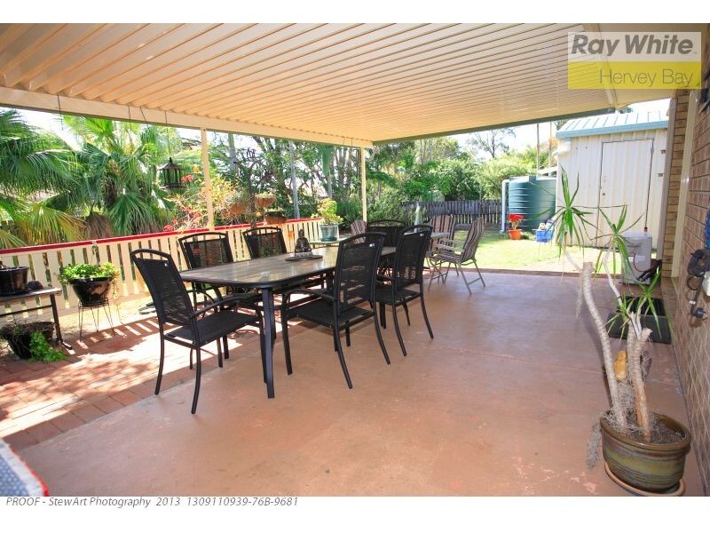 33 Aimee Drive, Urangan QLD 4655