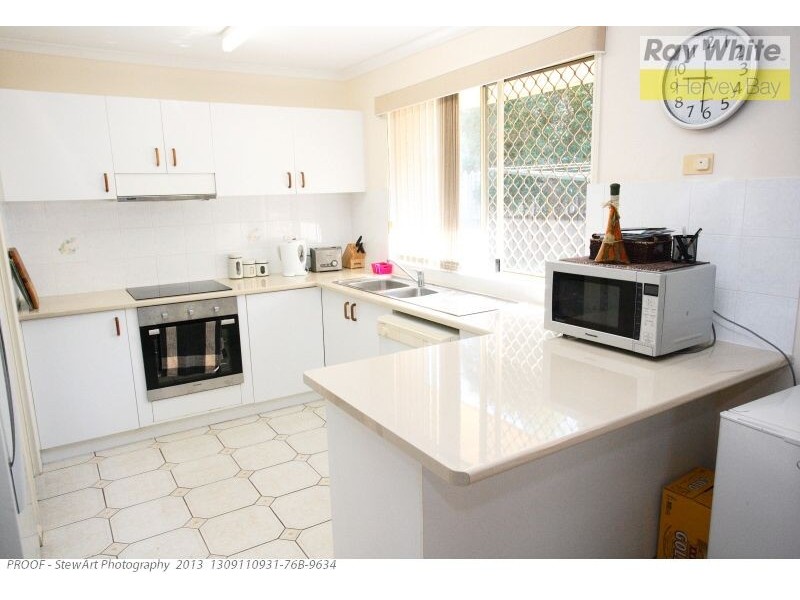 33 Aimee Drive, Urangan QLD 4655