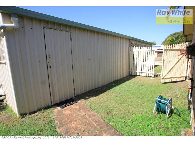 33 Aimee Drive, Urangan QLD 4655