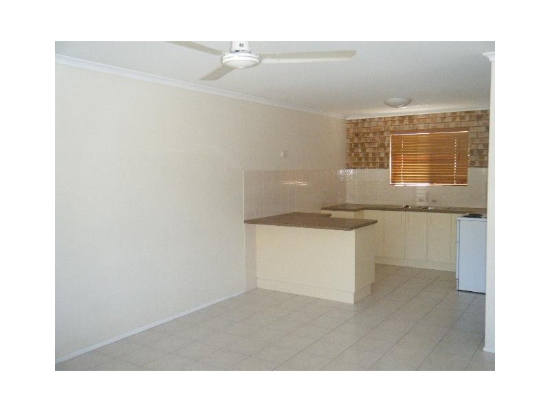 5/1 King, Urangan QLD 4655