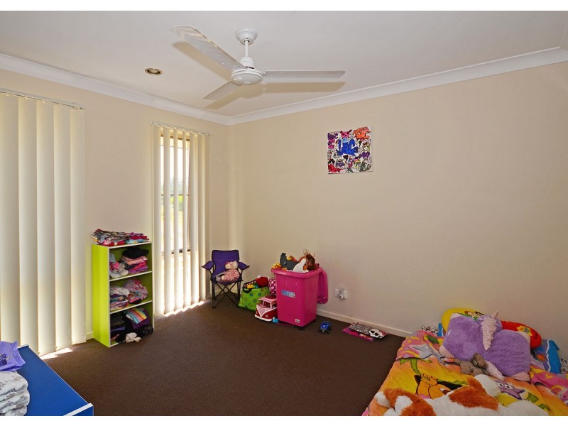 13 Parkhill Avenue, Wondunna QLD 4655