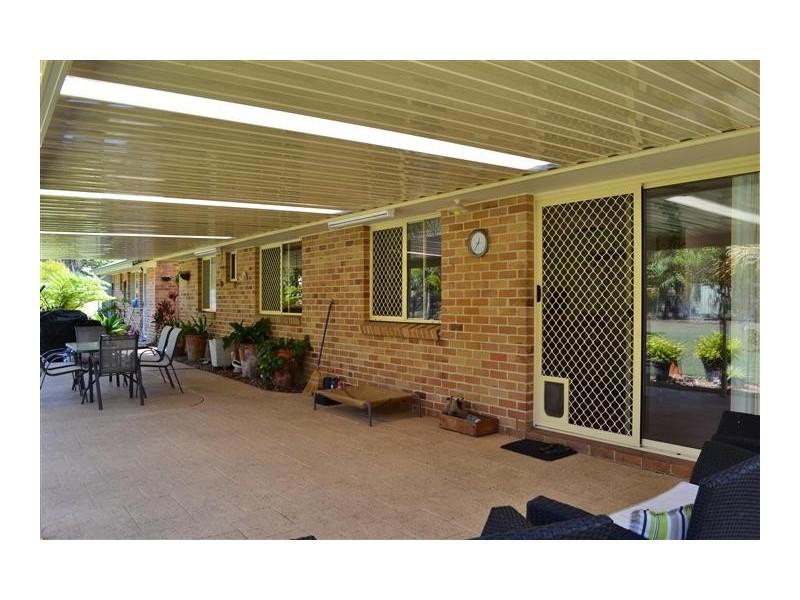 104 Seaview Drive, Booral QLD 4655