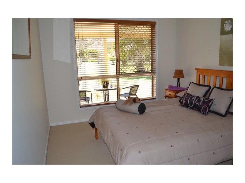 104 Seaview Drive, Booral QLD 4655