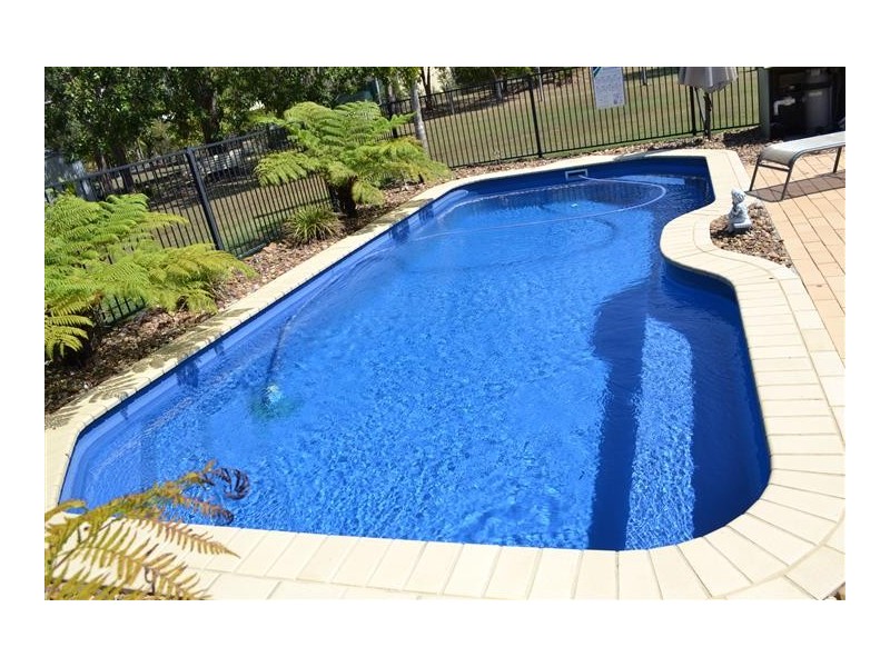 104 Seaview Drive, Booral QLD 4655