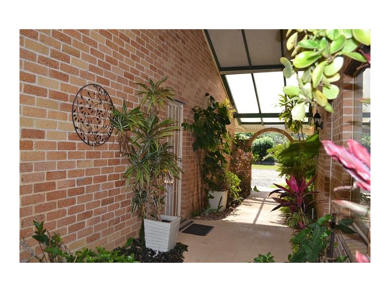 104 Seaview Drive, Booral QLD 4655