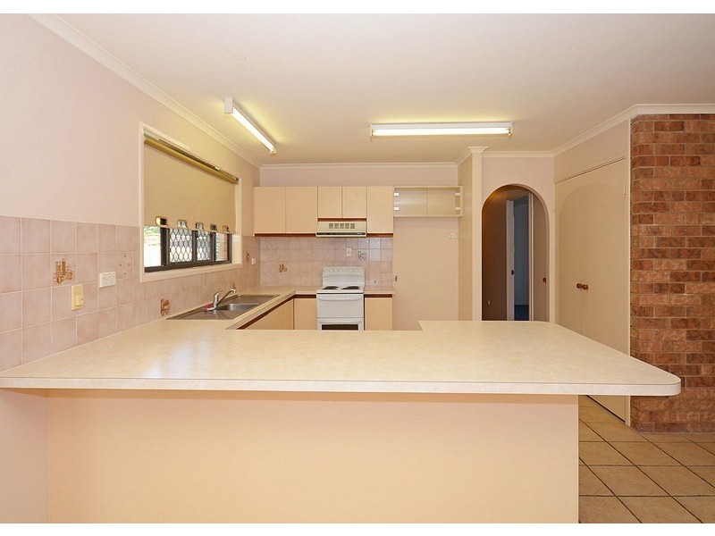 19 Greenway Drive, Pialba QLD 4655