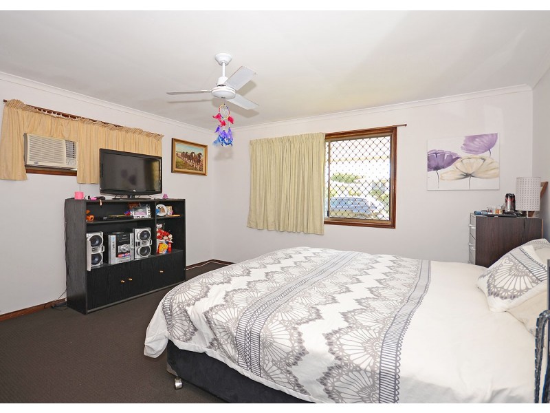 19 Barilba St, Scarness QLD 4655