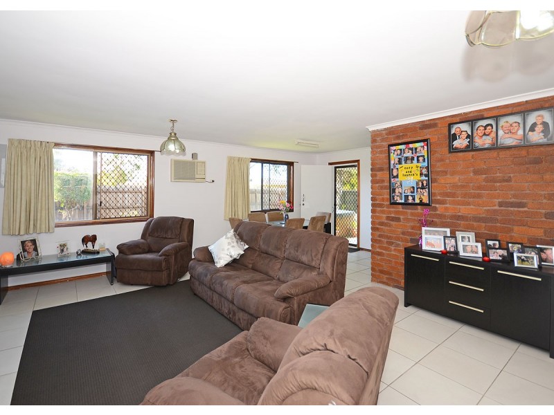 19 Barilba St, Scarness QLD 4655