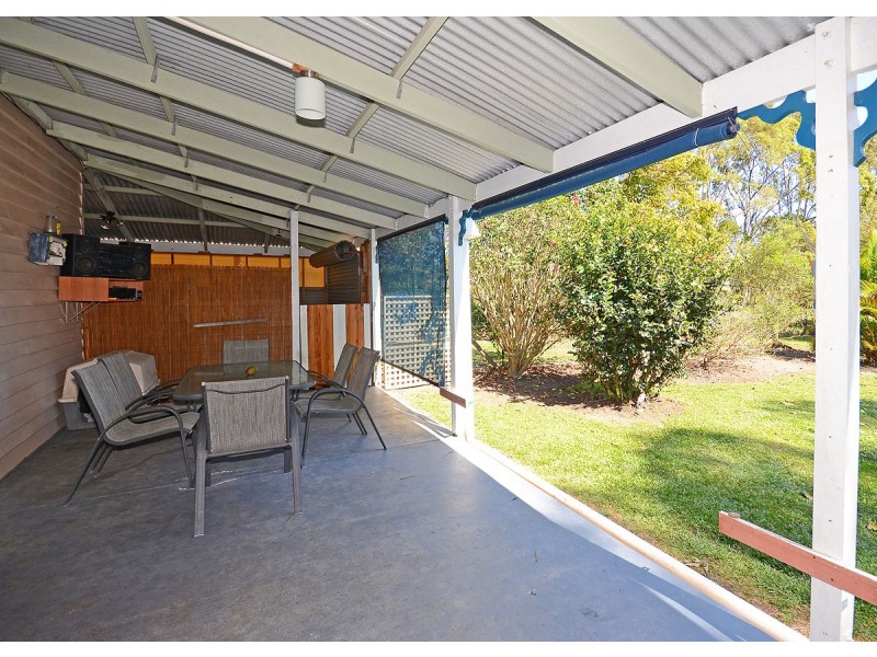 85 Seaview Drive, Booral QLD 4655