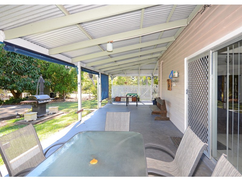 85 Seaview Drive, Booral QLD 4655