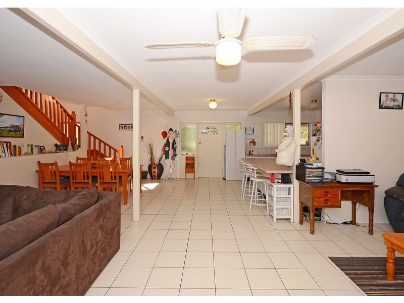 85 Seaview Drive, Booral QLD 4655