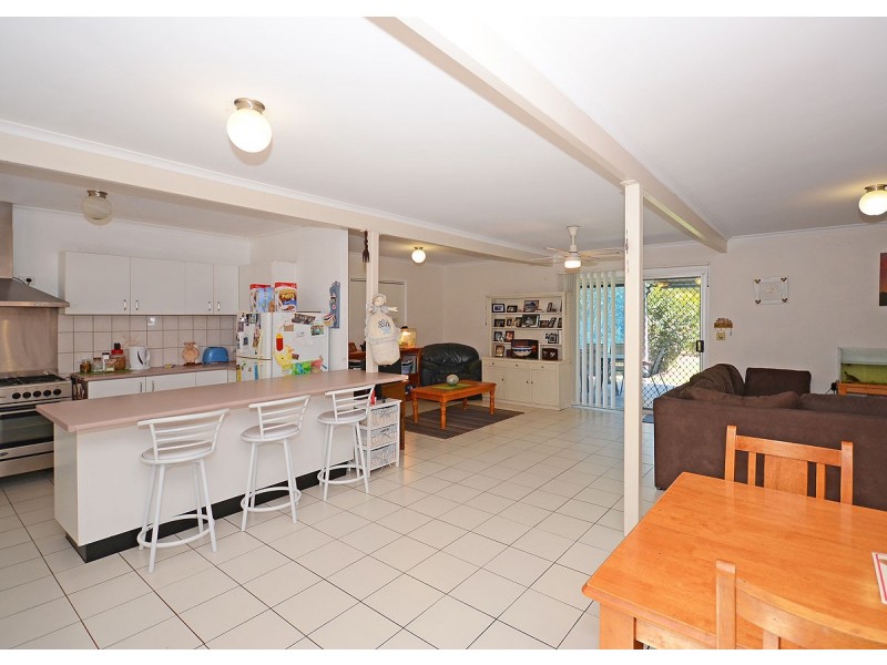 85 Seaview Drive, Booral QLD 4655