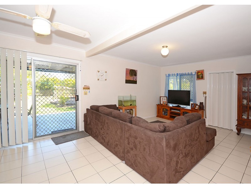 85 Seaview Drive, Booral QLD 4655