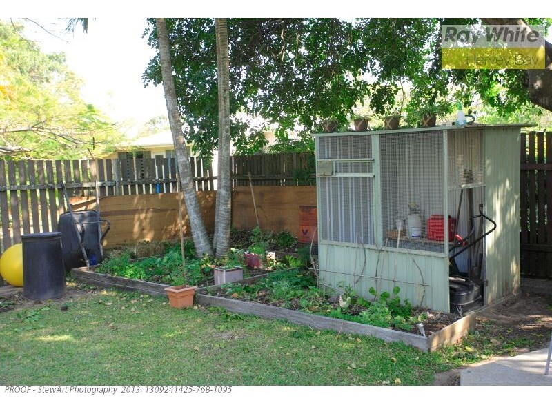 218 Esplanade, Pialba QLD 4655