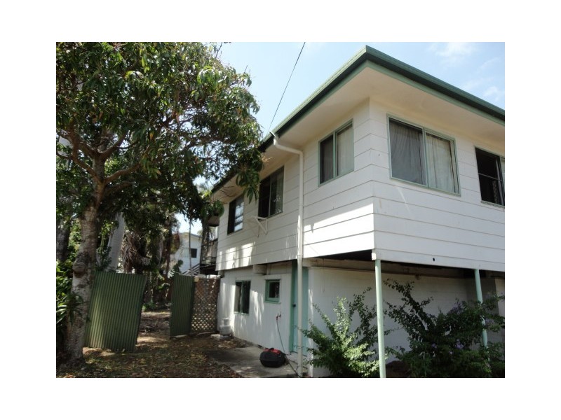 41 Saunders Street, Point Vernon QLD 4655