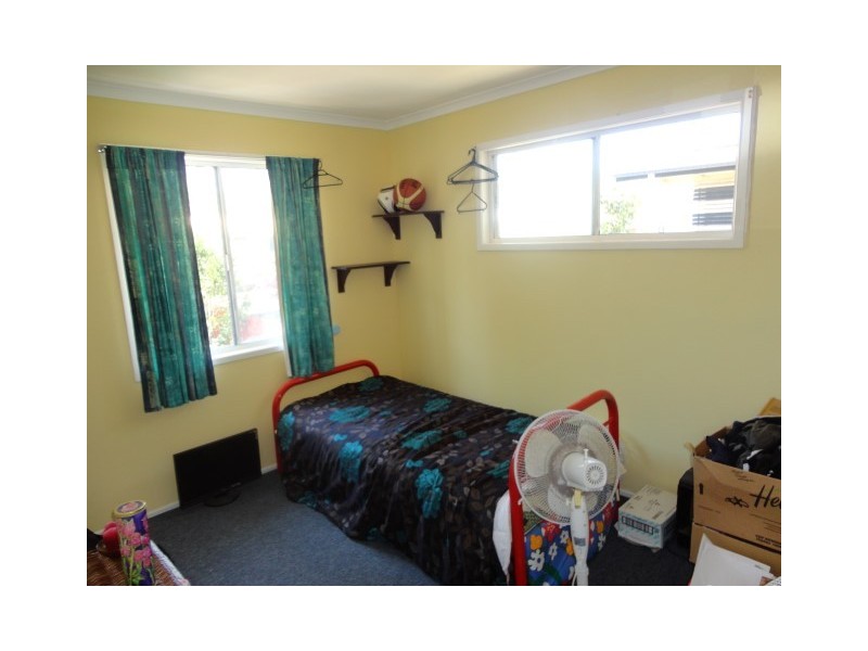 41 Saunders Street, Point Vernon QLD 4655