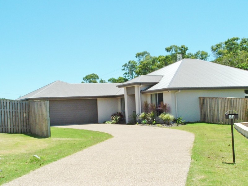 23 Bay Breeze Close, Wondunna QLD 4655