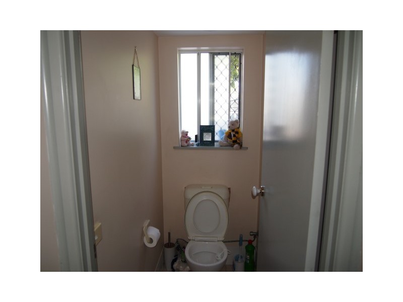 4/458 Esplanade, Torquay QLD 4655