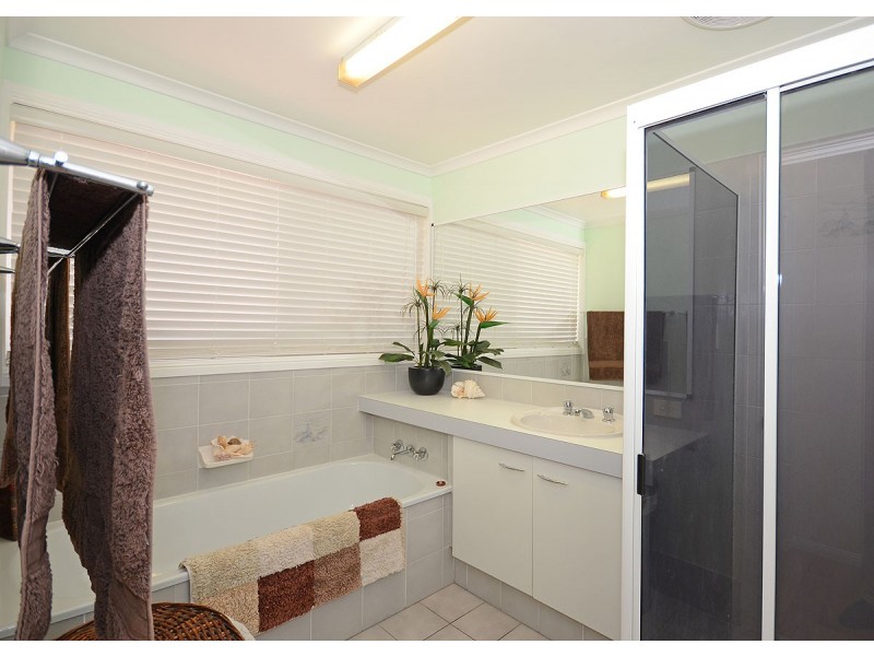 36 Honeysuckle Avenue, Kawungan QLD 4655