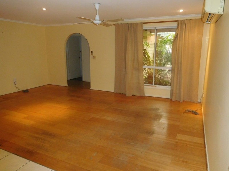 78 Caddy Avenue, Urraween QLD 4655