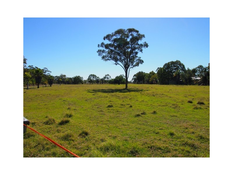 45 Shore Road West, Booral QLD 4655