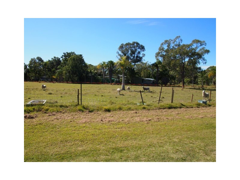 45 Shore Road West, Booral QLD 4655