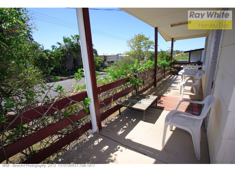 16 Hayworth Street, Point Vernon QLD 4655