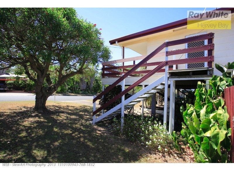 16 Hayworth Street, Point Vernon QLD 4655