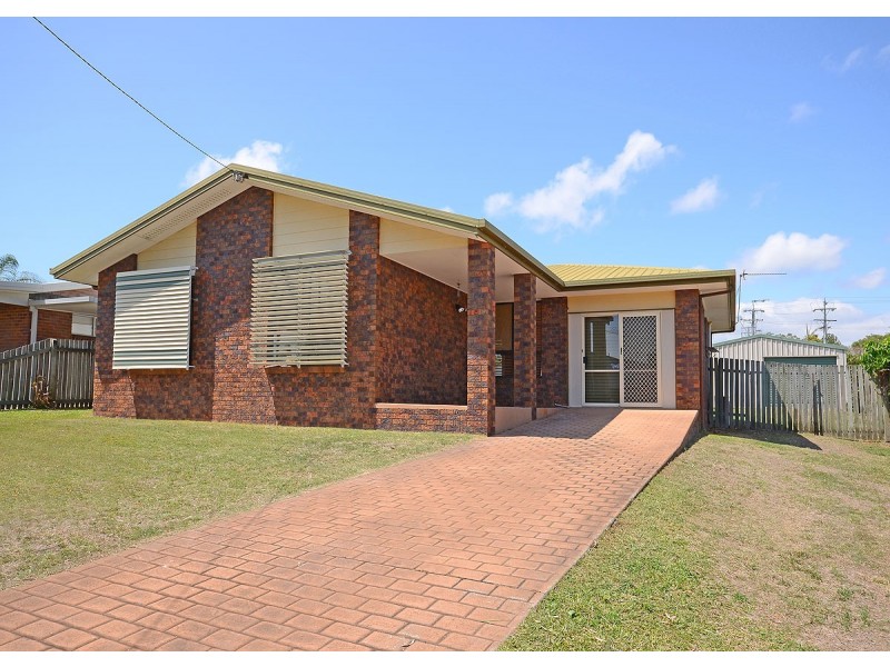 5 Bruce Street, Torquay QLD 4655