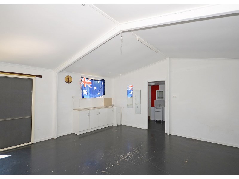 5 Bruce Street, Torquay QLD 4655