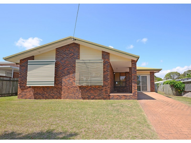 5 Bruce Street, Torquay QLD 4655