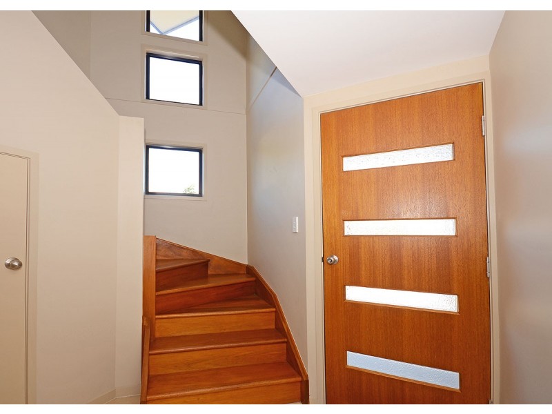3/52 Shell Street, Urangan QLD 4655