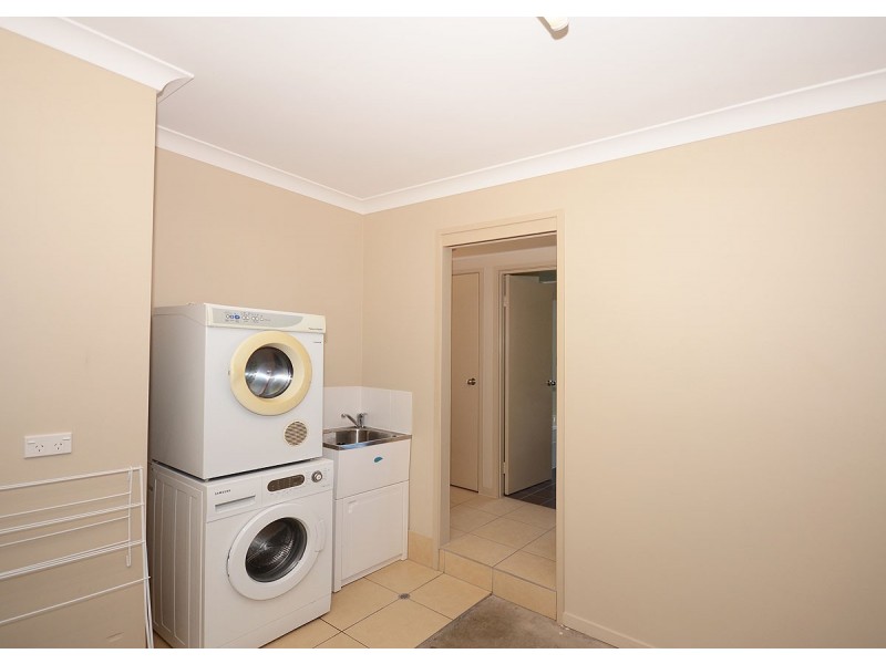 3/52 Shell Street, Urangan QLD 4655