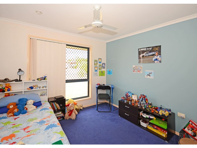 19 Heather Way, Urraween QLD 4655