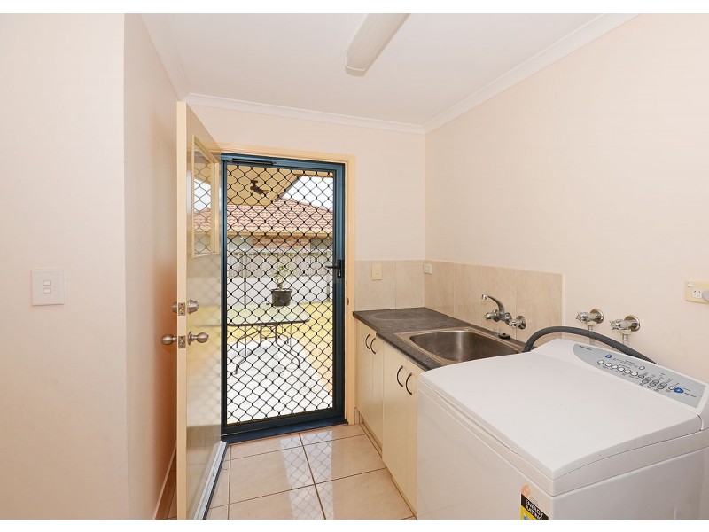 19 Heather Way, Urraween QLD 4655