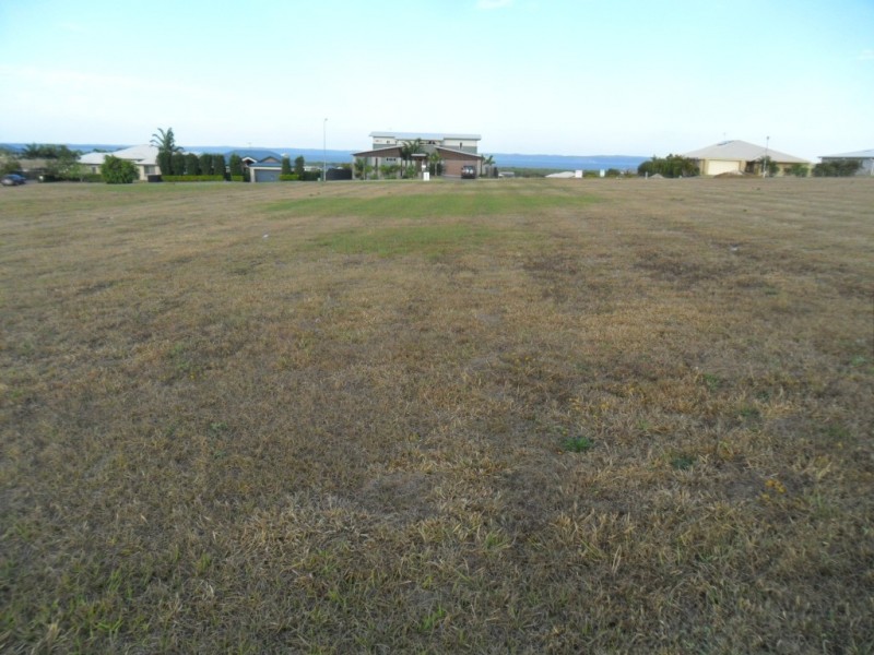 26 Windjammer Circuit, River Heads QLD 4655