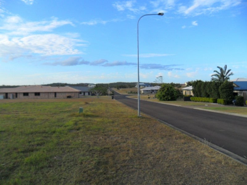 26 Windjammer Circuit, River Heads QLD 4655