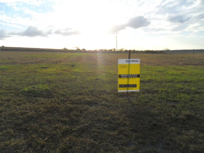 26 Windjammer Circuit, River Heads QLD 4655