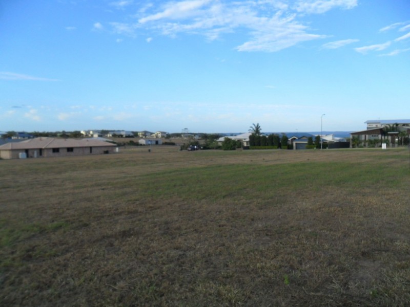 26 Windjammer Circuit, River Heads QLD 4655