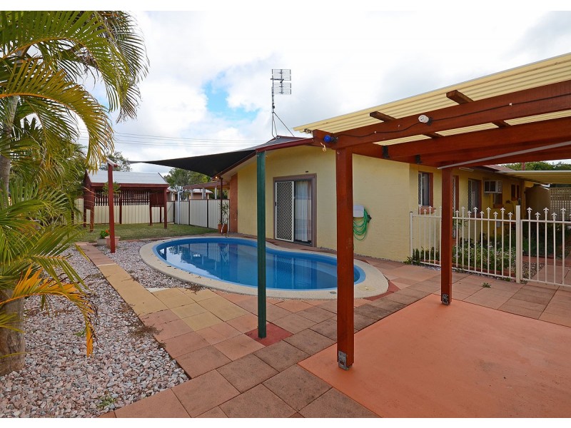 2 Hoop Way, Hervey Bay QLD 4655